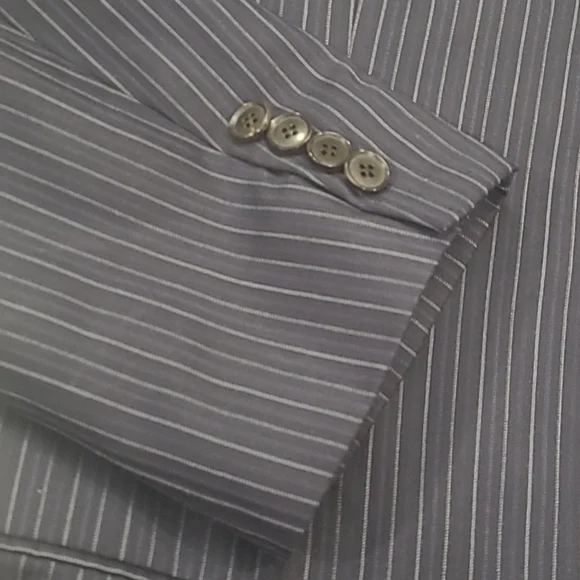 Hugo Boss 46R Wool Blazer Sport Coat Jacket Striped Navy & black 2 Buttons Long - Picture 5 of 9